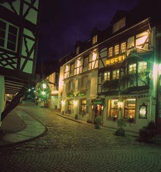 Maerchenhotel Verbandsgemeinde Verbandsgemeinde Bernkastel-Kues Buitenkant foto